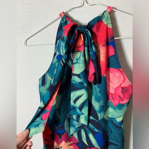 Tommy Bahama | Floral Halter Top - Small - Picture 3 of 6